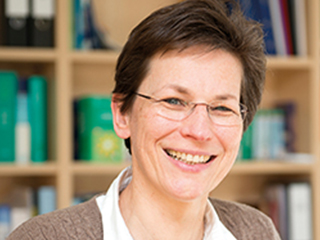 Prof. Dr. med. Claudia Bausewein